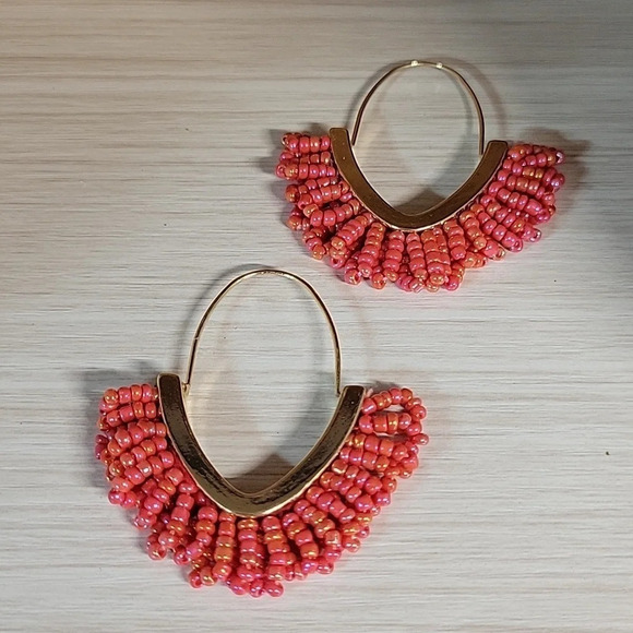 MARA PEARLESCENT BEAD DROP EARRINGS - Picture 3 of 7